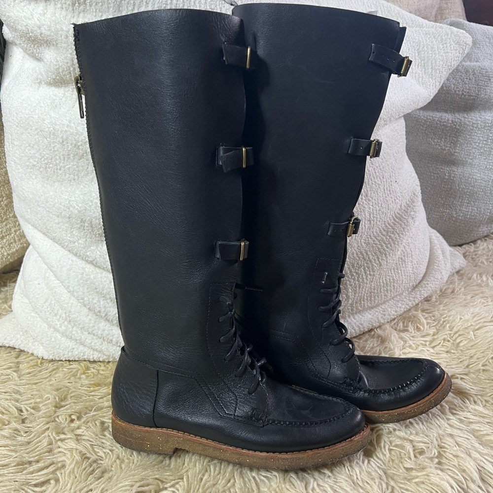Freda Salvador Trot Boots sz 6
